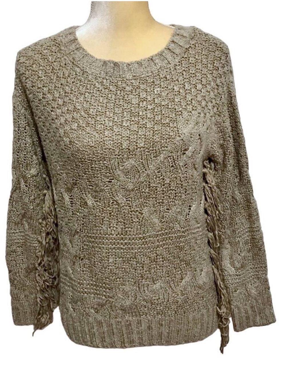 DESIGN LAB LORD & TAYLOR Fringe Neutral Sweater